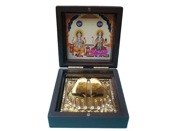 Lakshmi Ganesh Photo Frame – Spiritual Home & Office Décor | Divine Blessings