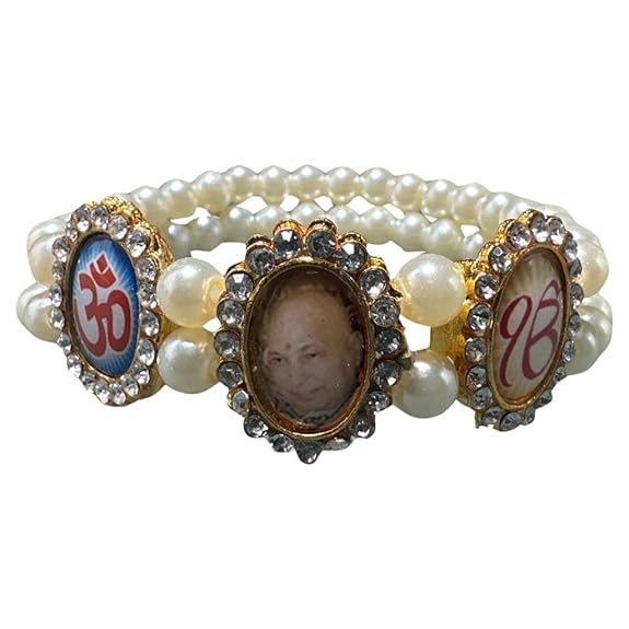 Guruji Swaroop Bracelet Black and Off White Beads with 4 Guruji Swaroop | Jai Guruji